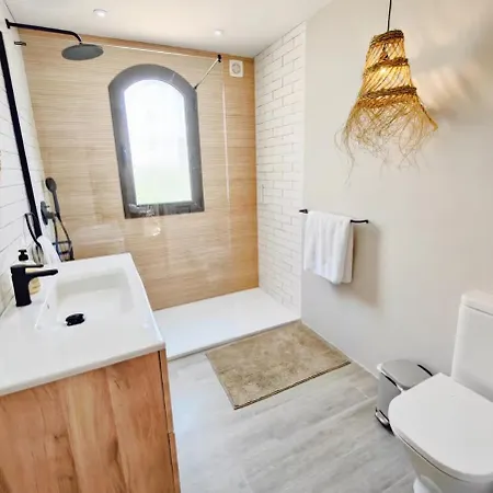 Hermosa Con Orientacion Sur Feriehus Nerja