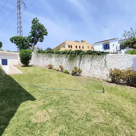 Casa de Férias Hermosa Con Orientacion Sur Nerja